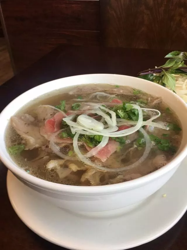 Pho 90