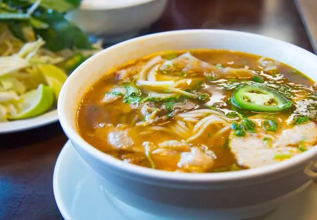 Pho 90