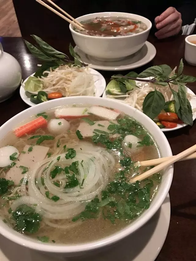 Pho 90