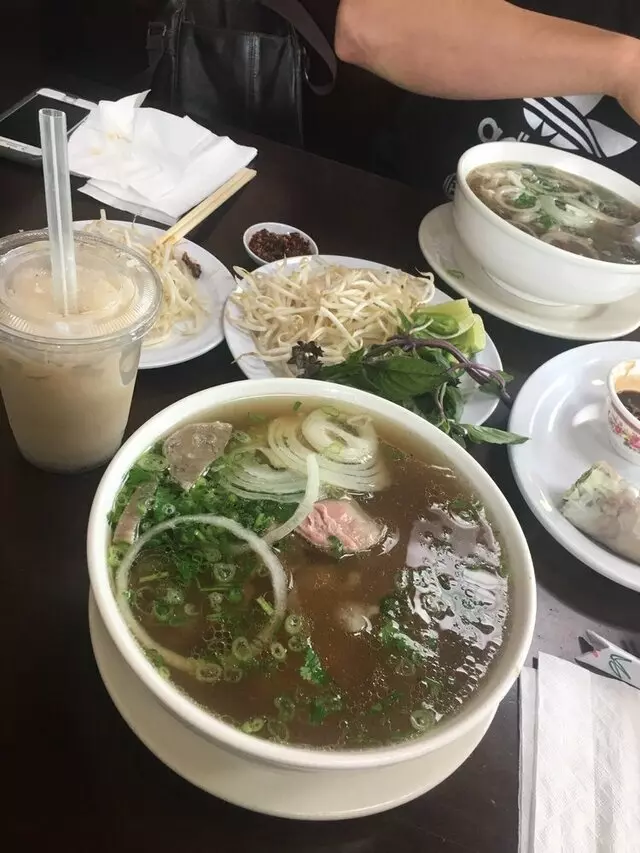 Pho 90
