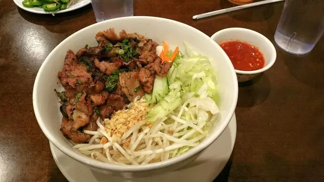 Pho 90