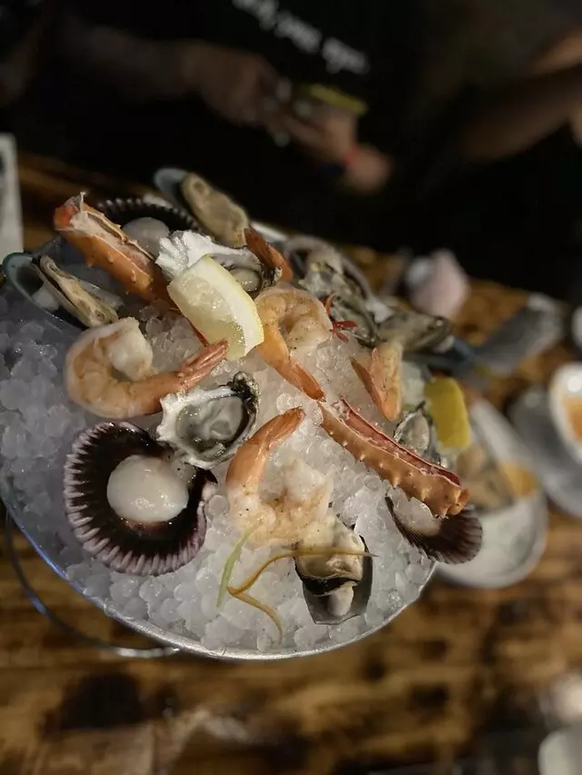 The Legends Oyster Bar And Grill