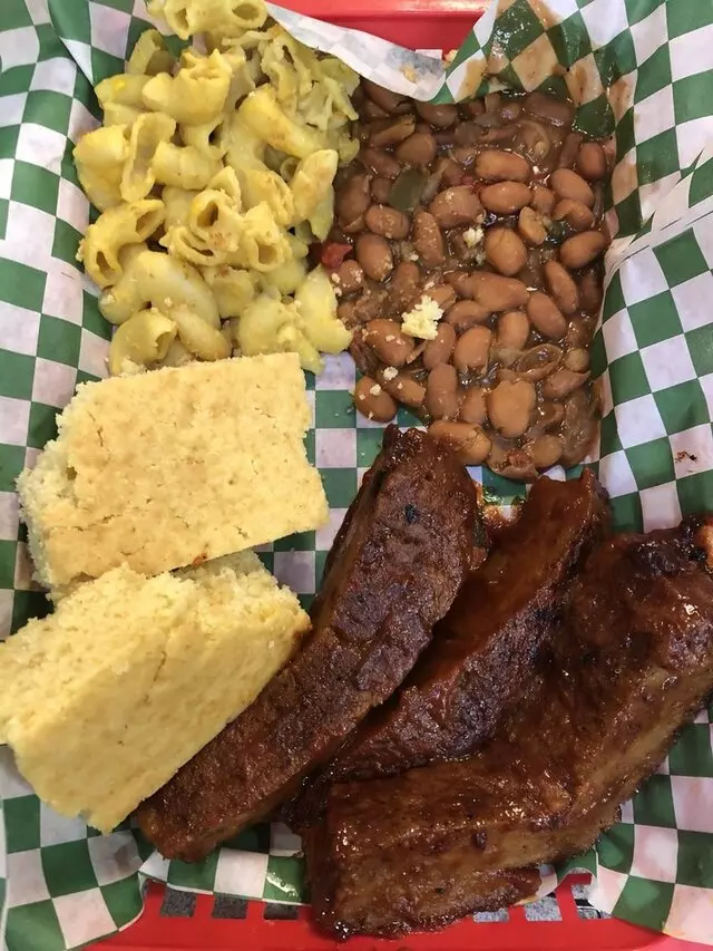 Amber’s Smoked Vegan