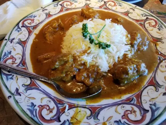 Paymon’s Mediterranean Cafe & Lounge