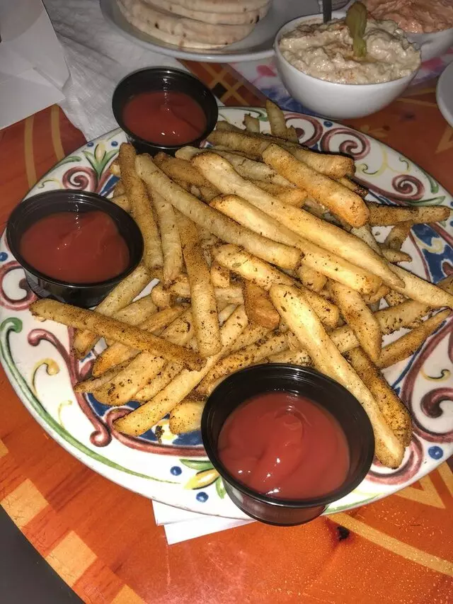 Paymon’s Mediterranean Cafe & Lounge