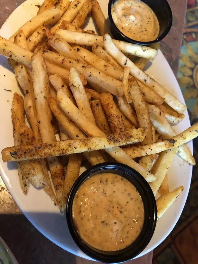 Paymon’s Mediterranean Cafe & Lounge