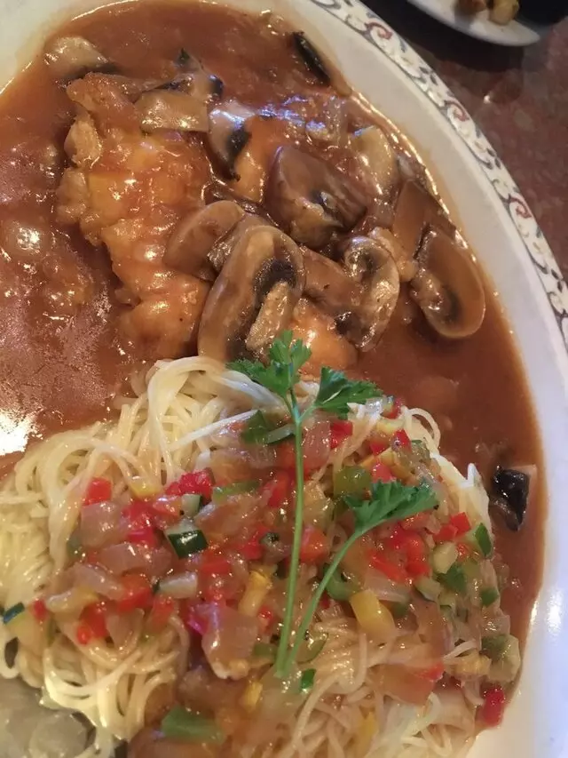 Paymon’s Mediterranean Cafe & Lounge