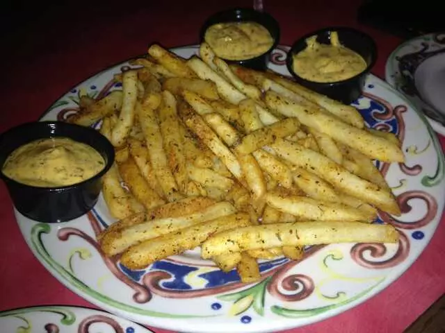 Paymon’s Mediterranean Cafe & Lounge