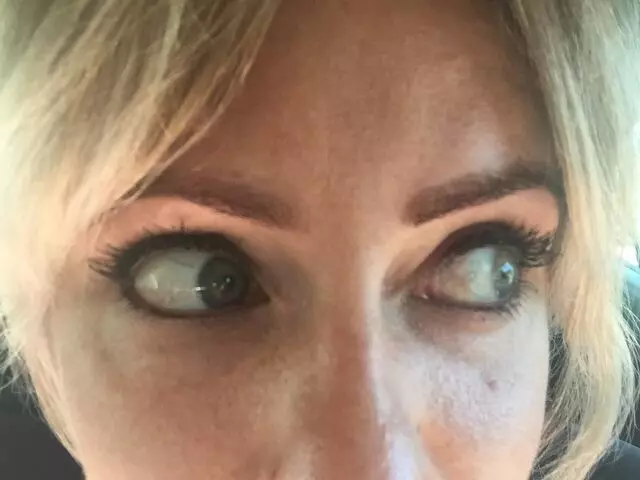 Arra Beauty Salon and Threading