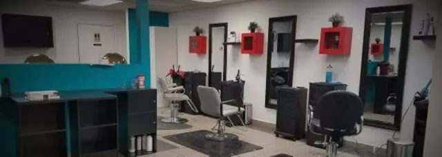 Arra Beauty Salon and Threading