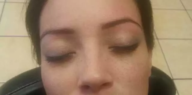 Arra Beauty Salon and Threading