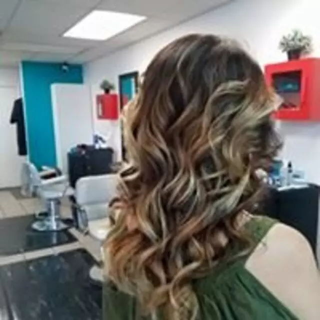 Arra Beauty Salon and Threading