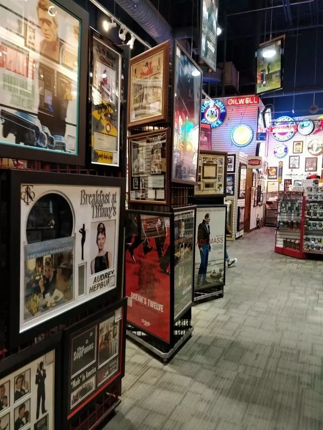 Antiquities of Nevada - The Forum Shops at Caesars