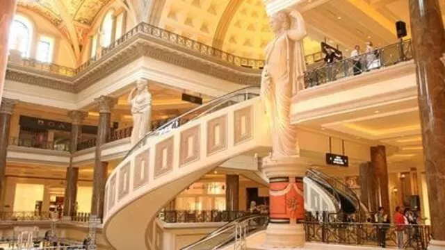 Antiquities of Nevada - The Forum Shops at Caesars
