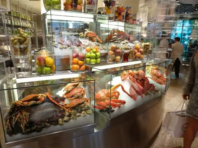 Bacchanal Buffet