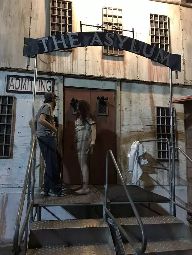 Asylum and Hotel Fear Haunted House