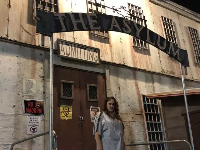 Asylum and Hotel Fear Haunted House