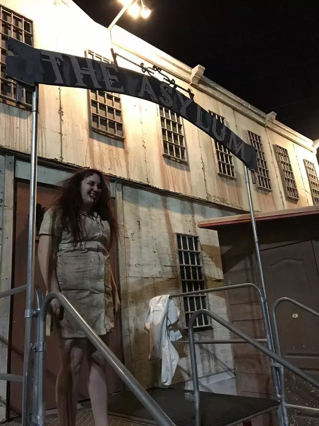 Asylum and Hotel Fear Haunted House