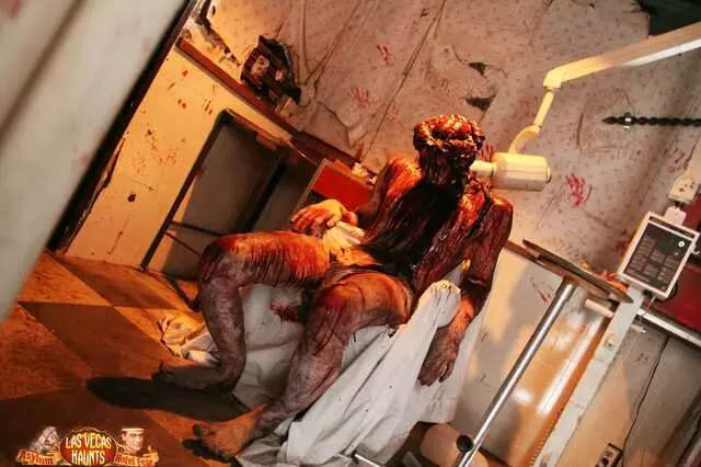 Asylum and Hotel Fear Haunted House