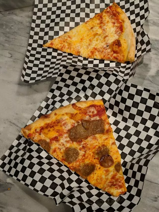 Secret Pizza