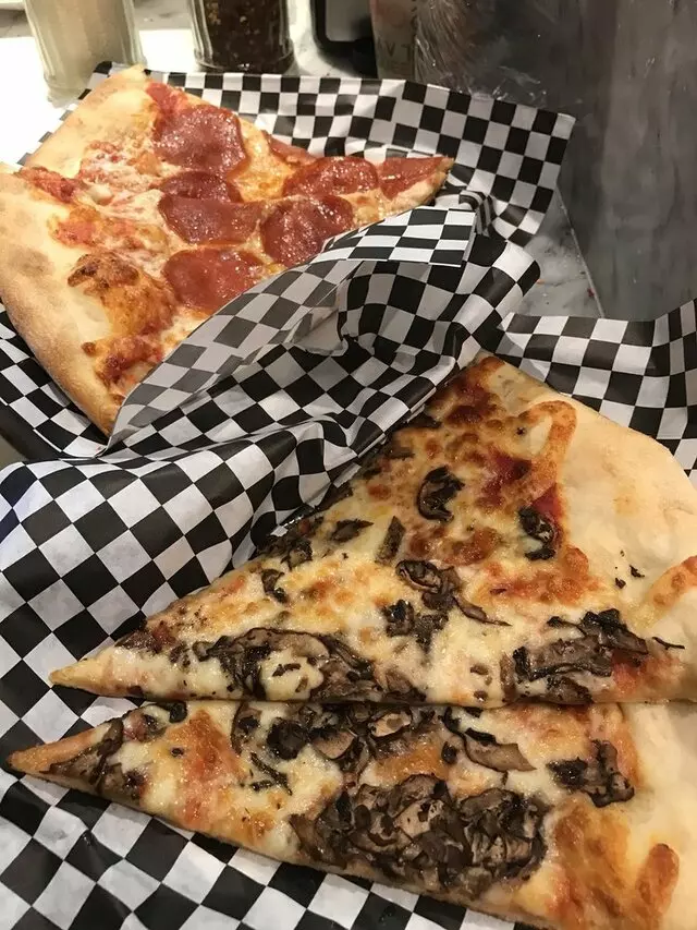 Secret Pizza