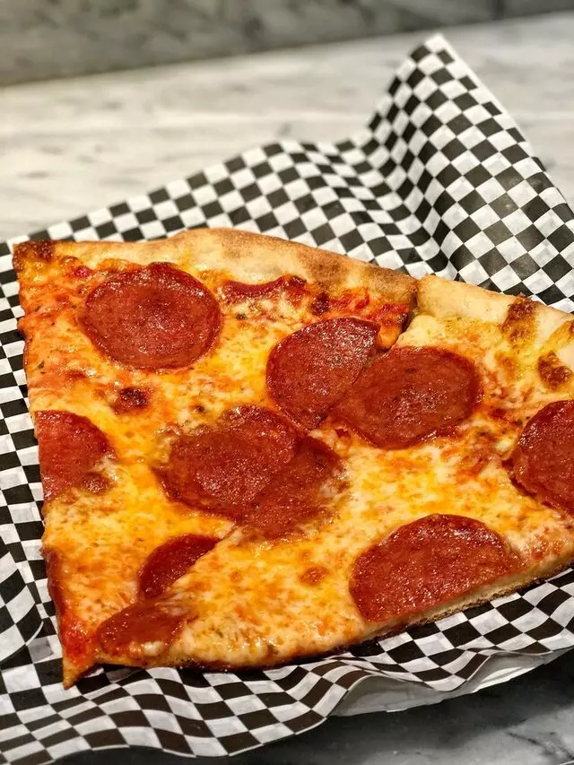 Secret Pizza