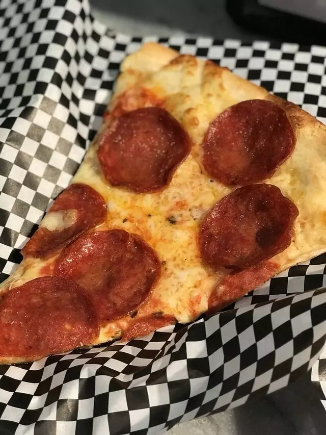 Secret Pizza