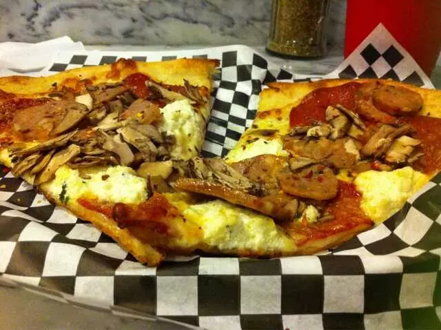 Secret Pizza
