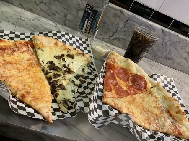 Secret Pizza