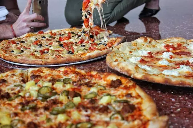 Secret Pizza