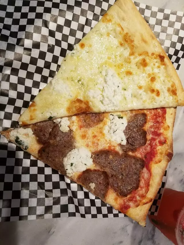 Secret Pizza