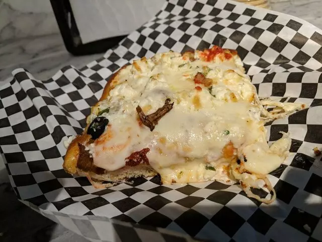 Secret Pizza