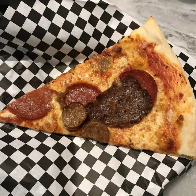 Secret Pizza