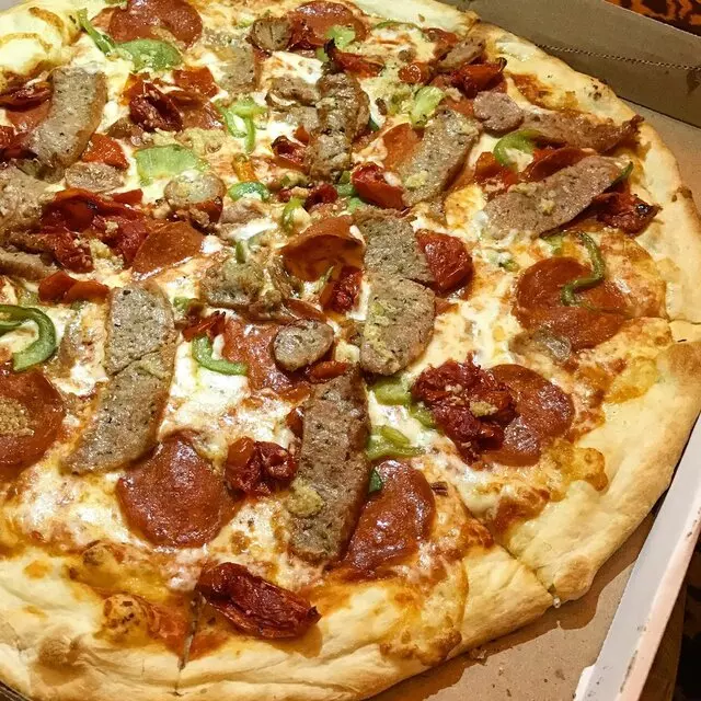 Secret Pizza