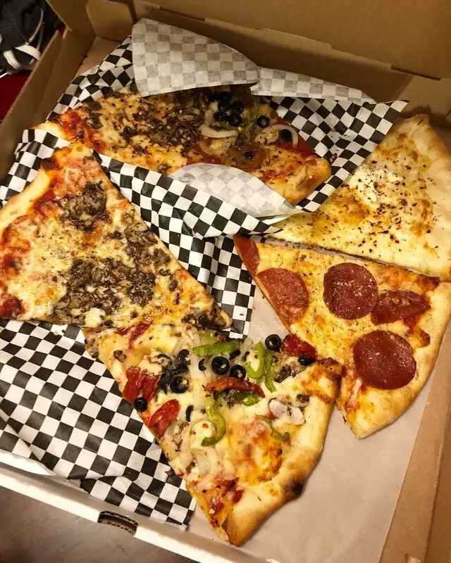 Secret Pizza