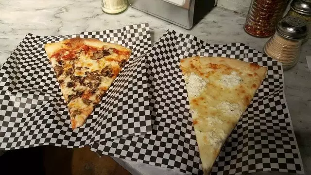 Secret Pizza