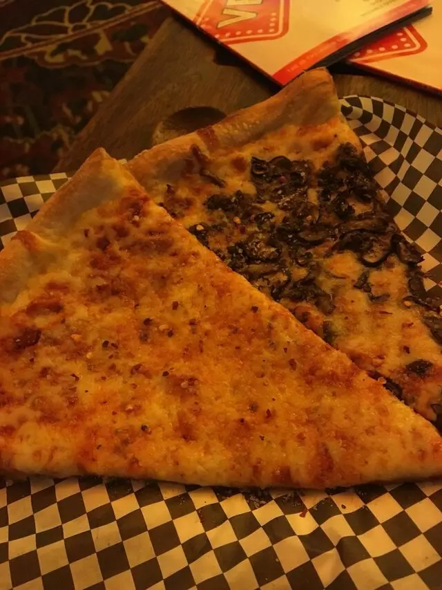 Secret Pizza