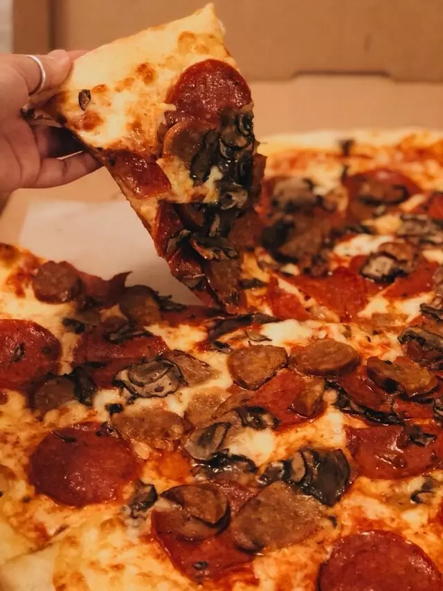 Secret Pizza
