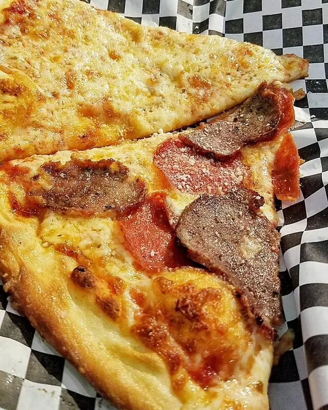 Secret Pizza