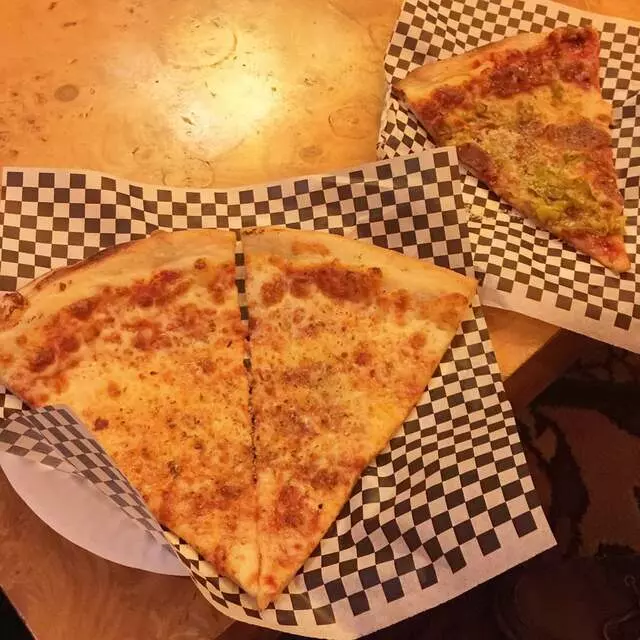 Secret Pizza