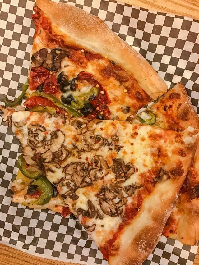 Secret Pizza