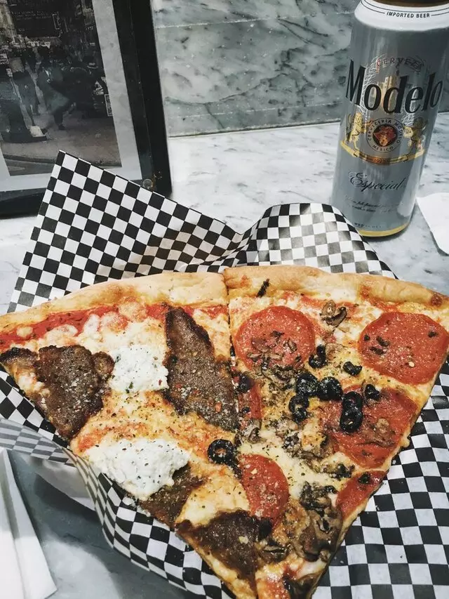 Secret Pizza