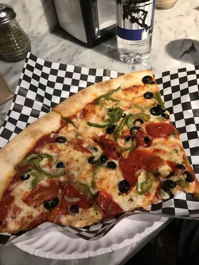Secret Pizza