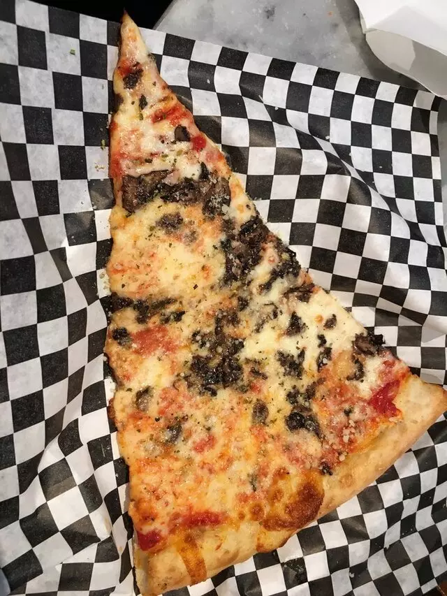 Secret Pizza