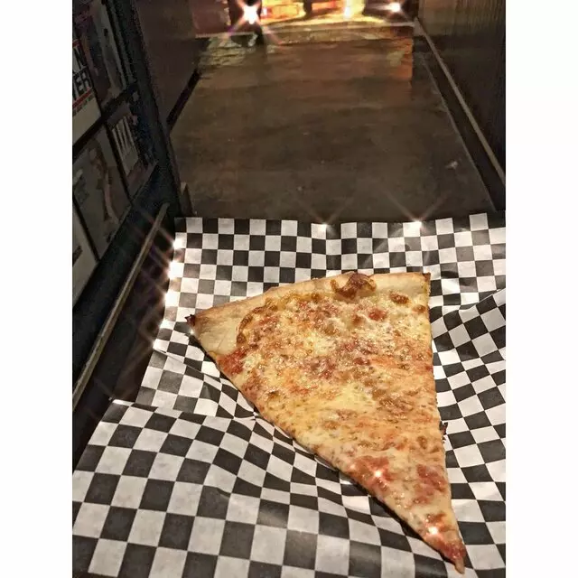 Secret Pizza
