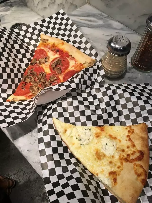 Secret Pizza