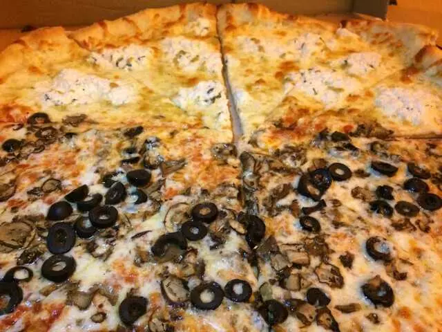 Secret Pizza