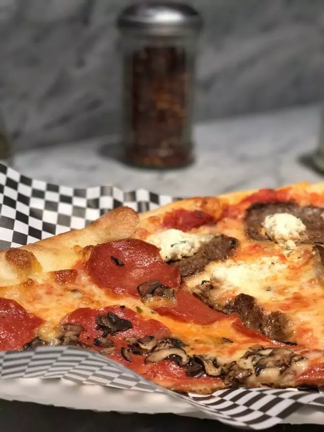 Secret Pizza