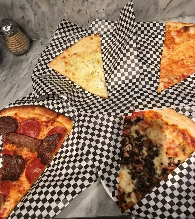 Secret Pizza