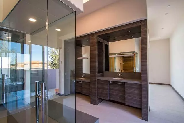 A Cutting Edge Glass & Mirror